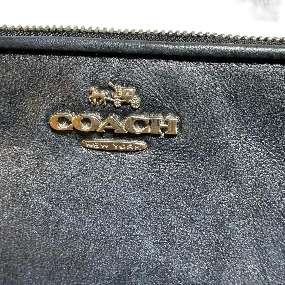 Coach Wristlet Clutch Women Small Black Excellent F52153 Leather‎ Pleated Gold
